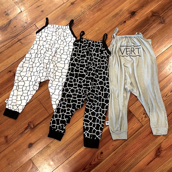 Sugar and Spice Bundle of 3x Jumpsuits Sz. 18-24M - Picture 1 of 5